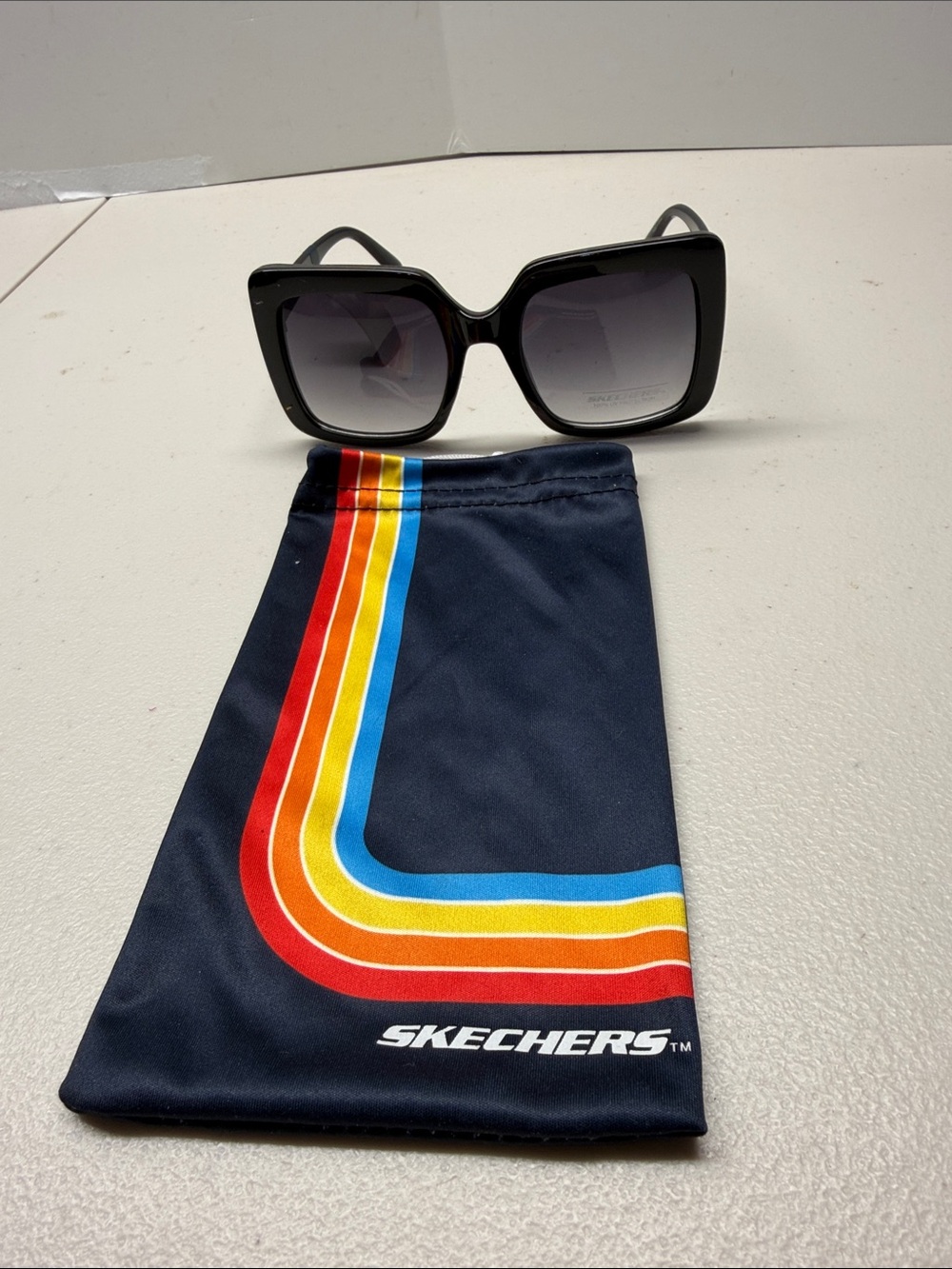 Skechers Black Square Sunglasses with Gradient Gray Lenses